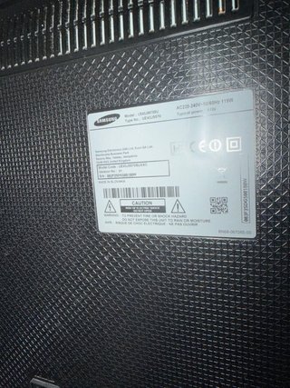 Samsung TV (UE43J5570)