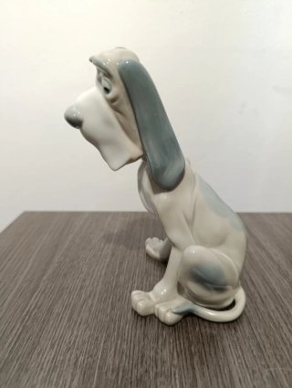 Figura Lladró Perro Tristón