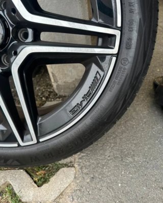Llantas originales Mercedes AMG 18” + neumáticos ✔