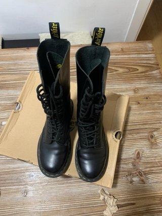 Botas Dr. Martens caña alta negras