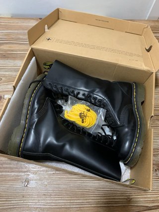 Botas Dr. Martens caña alta negras