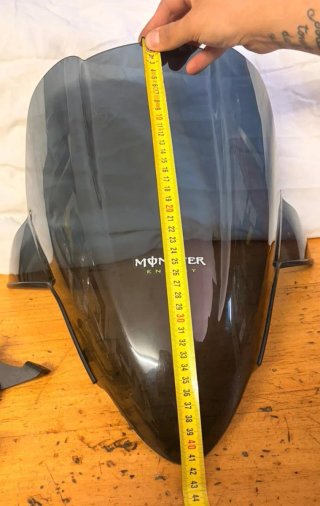 Cupolino Kawasaki Z750 Nero con Staffe
