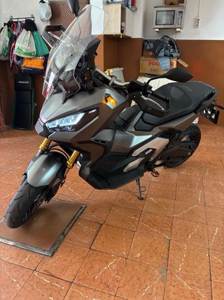 Maxi Scooter Honda Plata Honda xadv