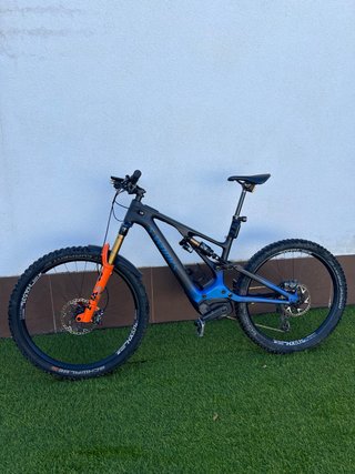Turbo Levo S-Works 700w