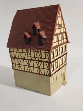 Casa Kibri entramado de madera , Kibri maquetas**