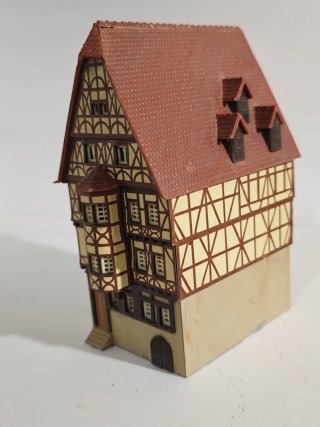 Casa Kibri entramado de madera , Kibri maquetas**