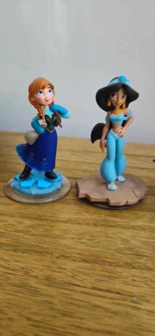 Princesas Disney Infinity. 5 euros