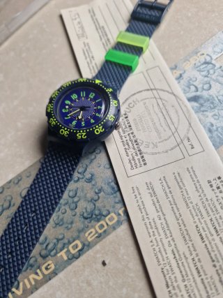 Swatch Scuba Rowing SDN104 - 1993