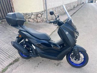 Yamaha NMAX 125 2025 - 8000 km