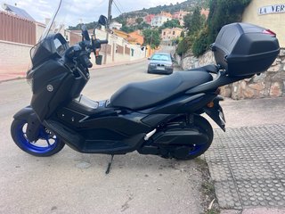Yamaha NMAX 125 2025 - 8000 km