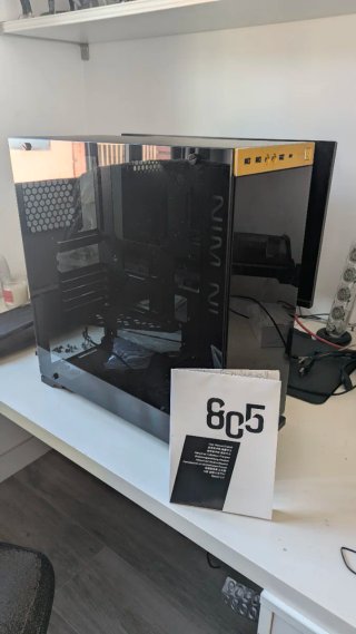 Caja PC IN WIN 805