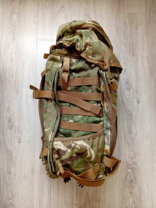 Mochila militar ejército británico 45L como nueva