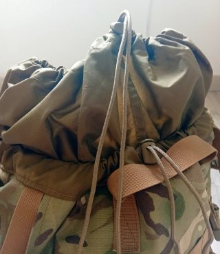 Mochila militar ejército británico 45L como nueva