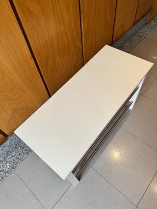 Banco zapatero blanco y metal