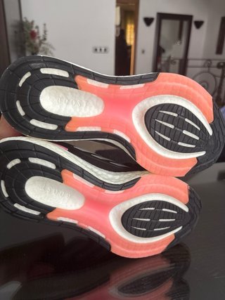 Deportivas Adidas Negras y Rosas