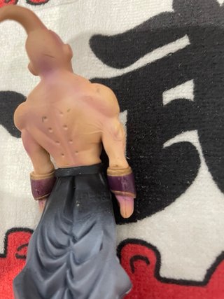 Figura gashapon Majin Buu