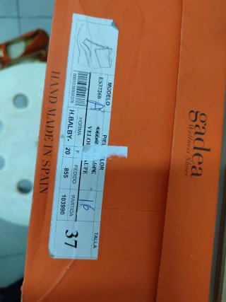 Zapatos Michael Kors Naranja y Dorado