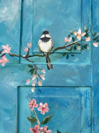 Cuadro puerta azul con flores y pájaros