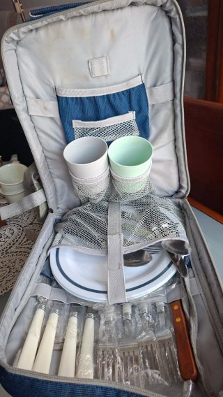 Mochila picnic con nevera y vajilla