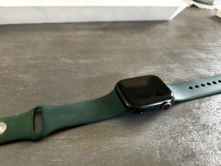 Apple Watch Series 7 41mm GPS + Celular Verde