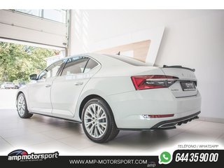 AÑADIDOS LATERALES PARA SKODA SUPERB MK3 2019--