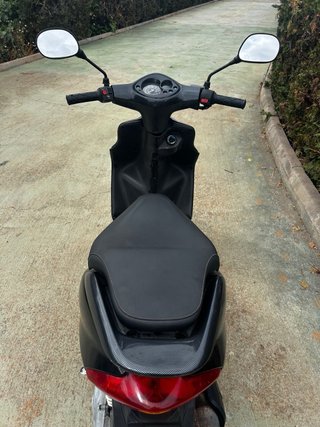 Moto Scooter 49cc Negra