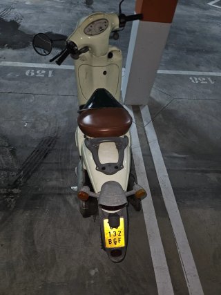 Aprilia Scarabeo 50 Beige Scooter