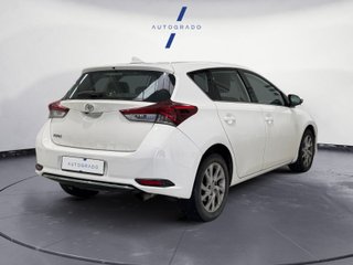 Toyota Auris 1.2 120T Active (Business Plus)