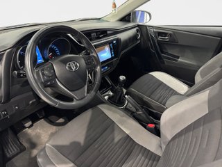 Toyota Auris 1.2 120T Active (Business Plus)