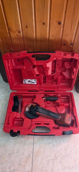 Amoladora Hilti AG 125-A22