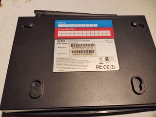 Lotto informatica (routers)