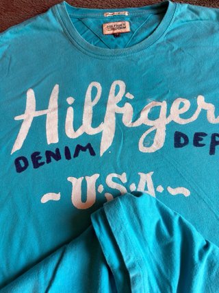 Camiseta Tommy Hilfiger Denim Azul Logo