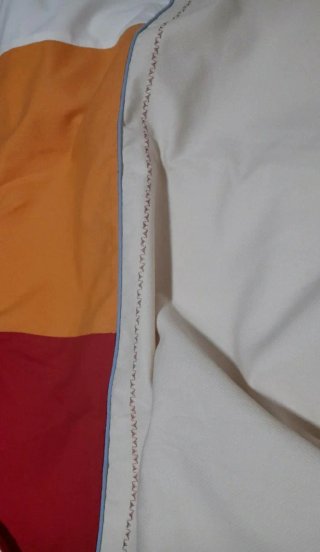 Colcha cuna jirafas bordadas