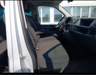 Volkswagen Caravelle 2016