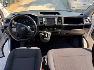 Volkswagen 9 plazas Caravelle Base Larga 2.0 TDI
