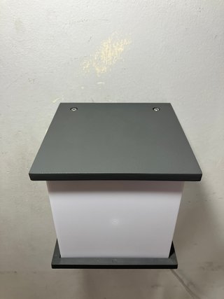 Lampada parete cubo antracite/bianco IP43