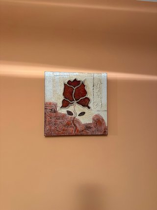 Espejo decorativo y cuadros a juego