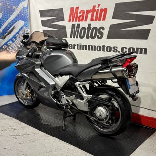HONDA VFR 800 FI ABS