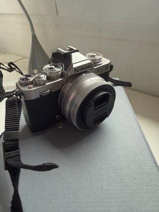 Cámara EVIL- Nikon Zfc