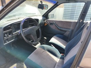 OPEL ASCONA 2.0I EXCLUSIVE