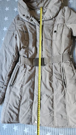Abrigo largo acolchado mujer beige El Corte Inglés