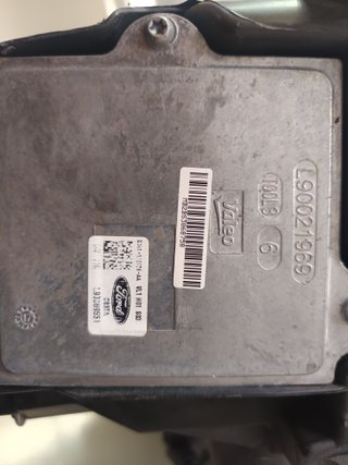 FARO XENON IZQUIERDO FORD KUGA