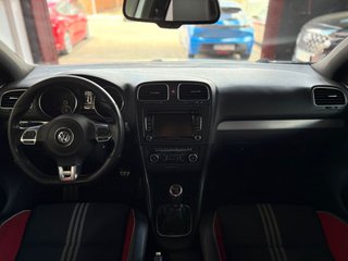 Volkswagen Golf 2010