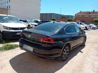 Volkswagen Passat Executive 2.0 TDI 110 kW (150 CV) DSG 7 vel.