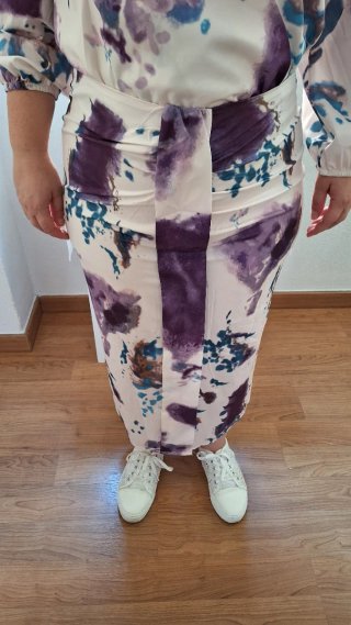 Conjunto Blusa y Falda Estampado
