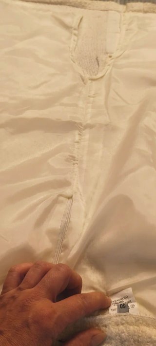 Traje chaqueta y falda beige