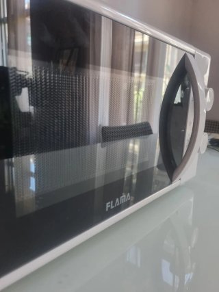 Microondas Flama Blanco