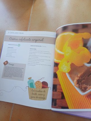 Libro Jabones, bolas de baño, gel de ducha y otros
