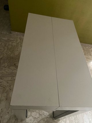 Tavolo allungabile con 5 tavole in tutto arr.3m
