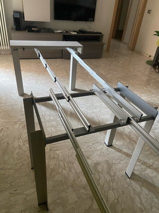 Tavolo allungabile con 5 tavole in tutto arr.3m